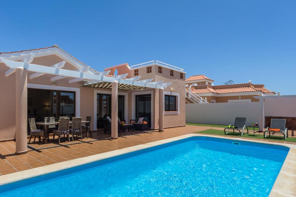 Villa With Private Pool, Near Beach And Golf Caleta De Fuste- Villa Charlotte Costa De Antigua Εξωτερικό φωτογραφία