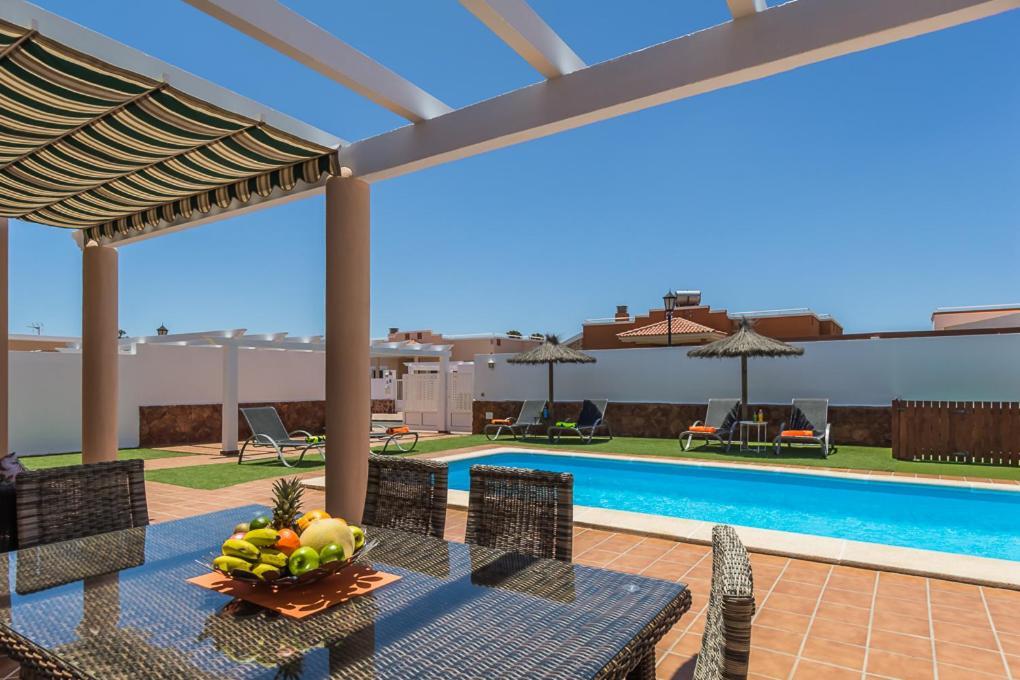 Villa With Private Pool, Near Beach And Golf Caleta De Fuste- Villa Charlotte Costa De Antigua Εξωτερικό φωτογραφία